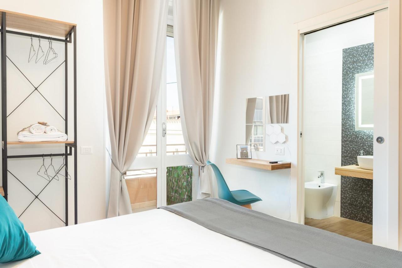 Domus Laetitiae Rooms & Apartments Quartu Sant'Elena Ngoại thất bức ảnh