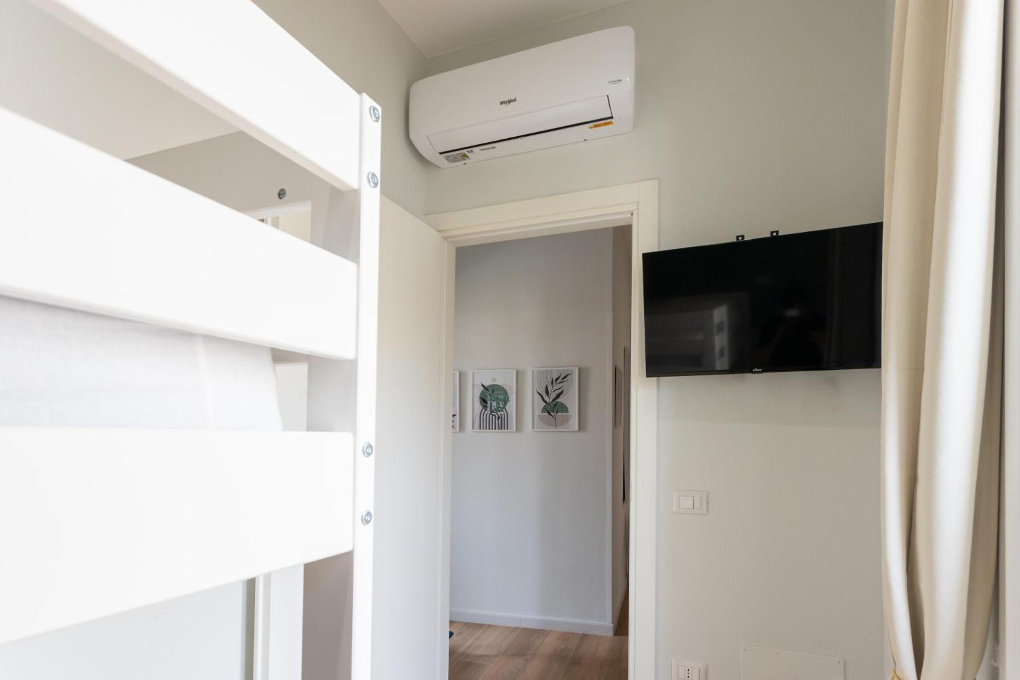 Domus Laetitiae Rooms & Apartments Quartu Sant'Elena Ngoại thất bức ảnh