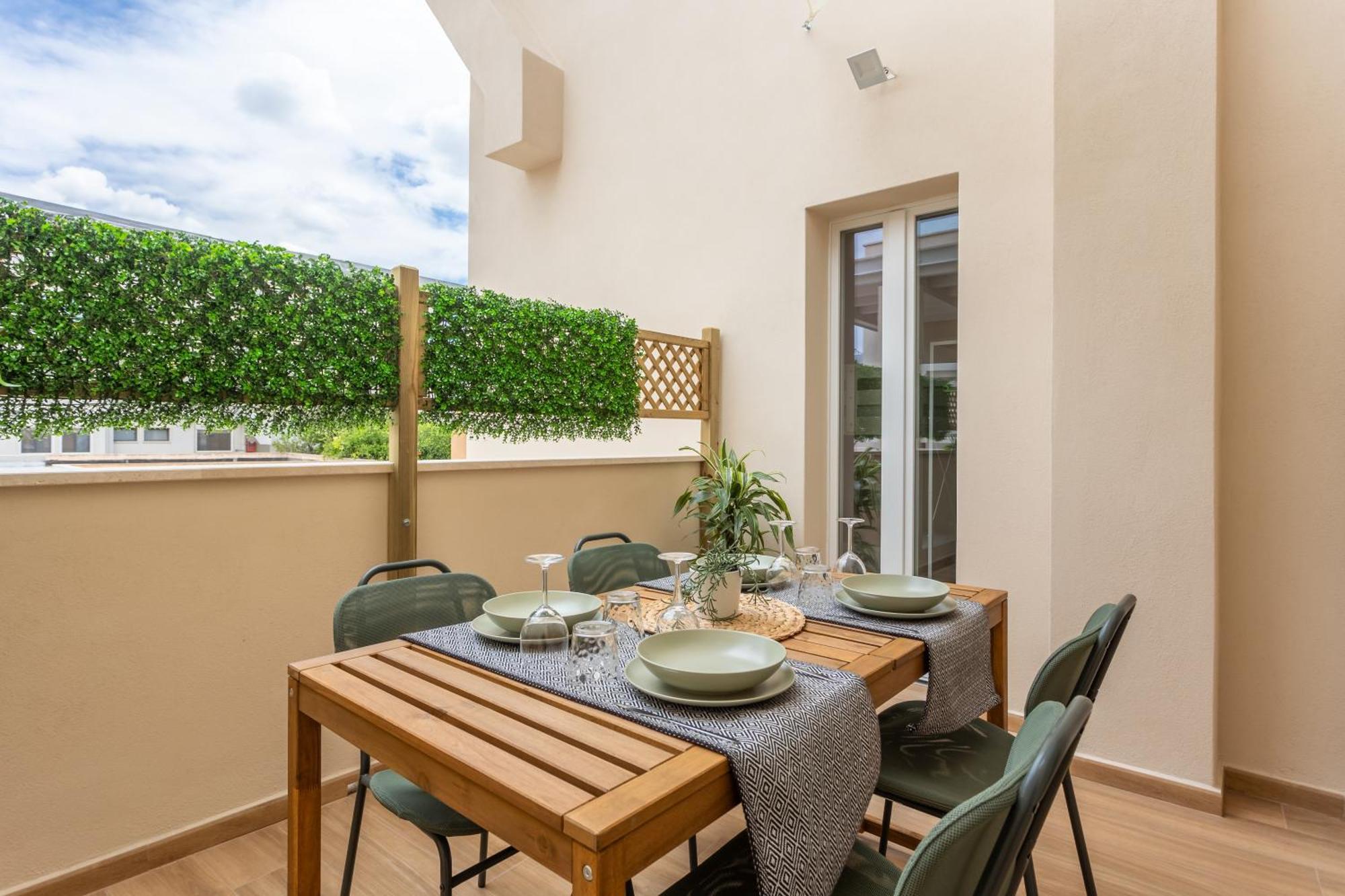 Domus Laetitiae Rooms & Apartments Quartu Sant'Elena Ngoại thất bức ảnh