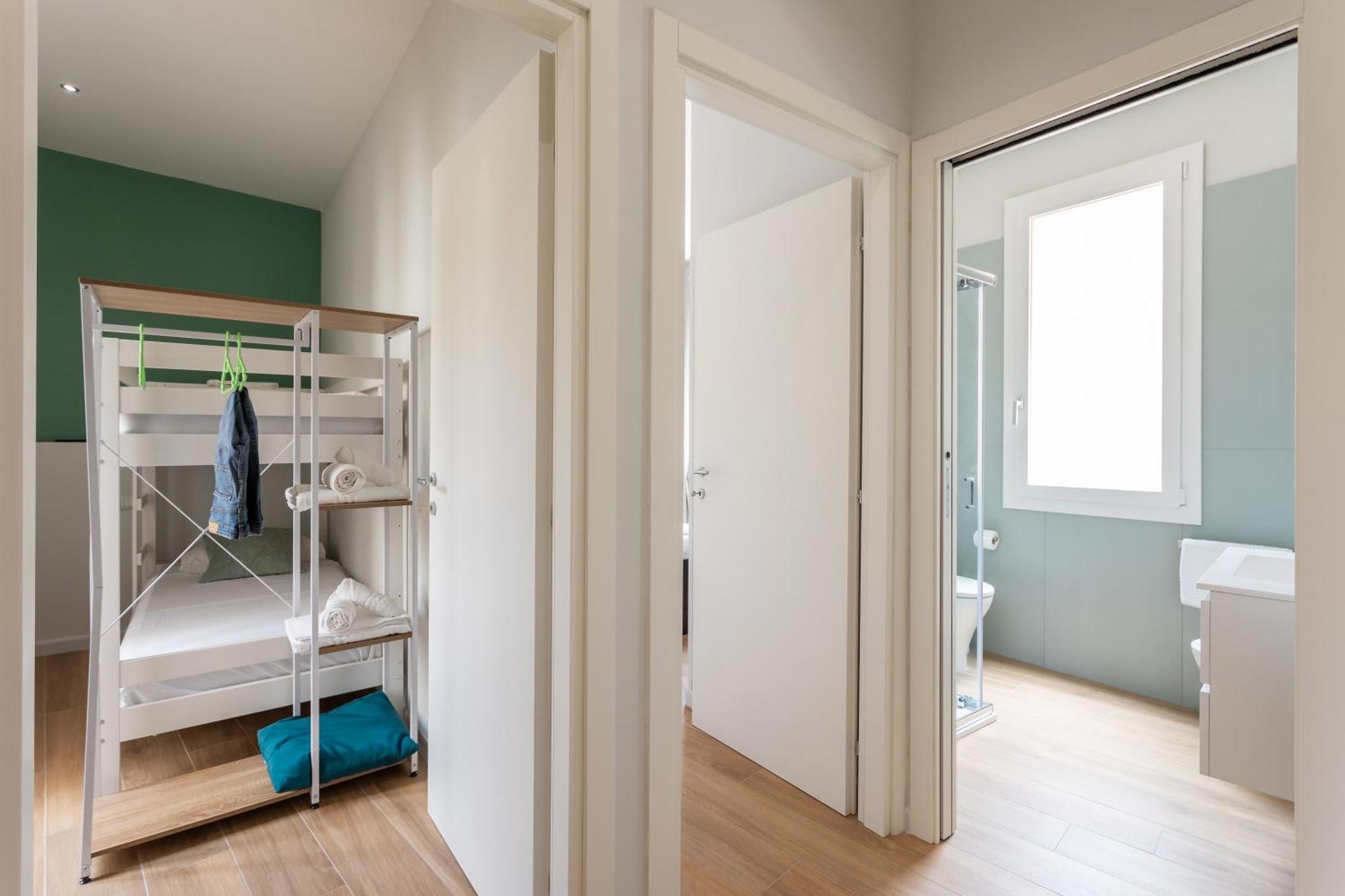Domus Laetitiae Rooms & Apartments Quartu Sant'Elena Ngoại thất bức ảnh