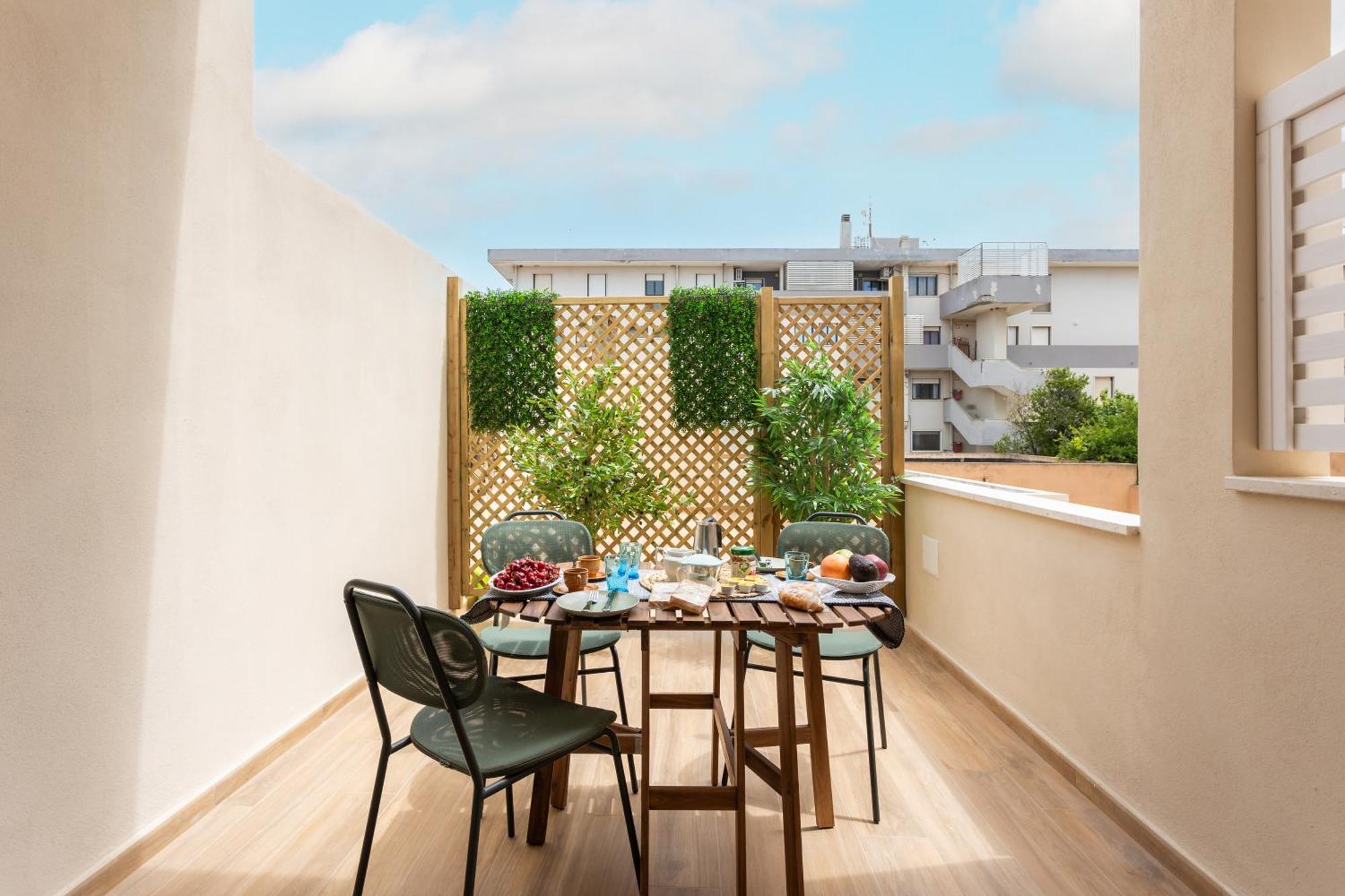 Domus Laetitiae Rooms & Apartments Quartu Sant'Elena Ngoại thất bức ảnh